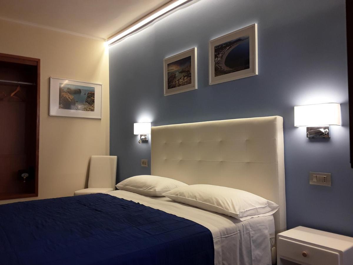 ميلاتسو Al Castello B&B المظهر الخارجي الصورة