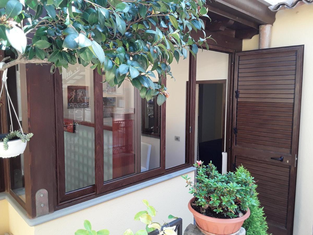 ميلاتسو Al Castello B&B المظهر الخارجي الصورة