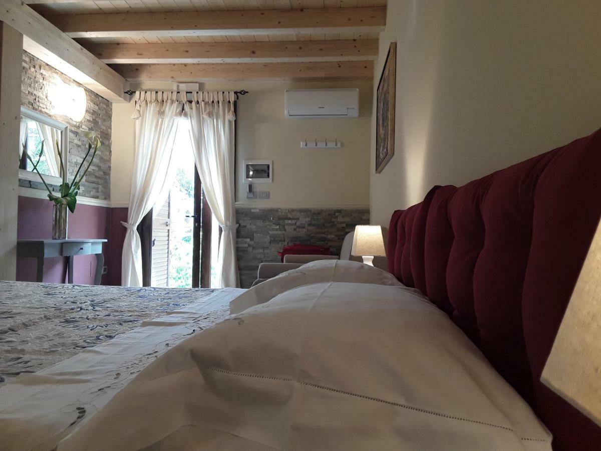 ميلاتسو Al Castello B&B المظهر الخارجي الصورة